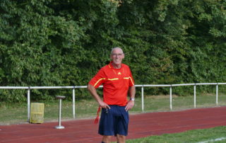 Der neue Jugendleiter Frank Schneider - Hier im Einsatz als Schiedsrichter beim Tag der Legenden